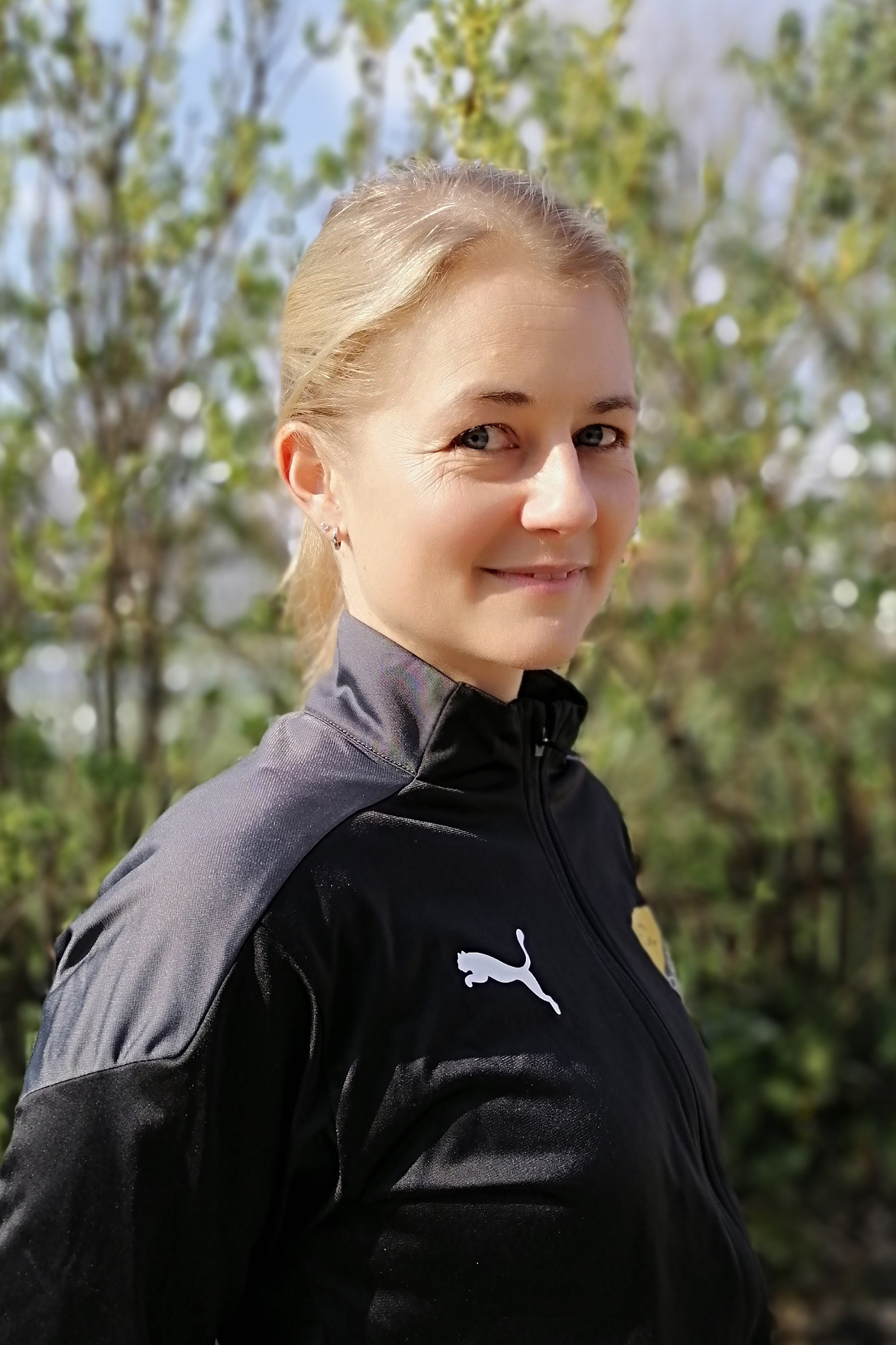 Stefanie Veeser-Karahasanovic